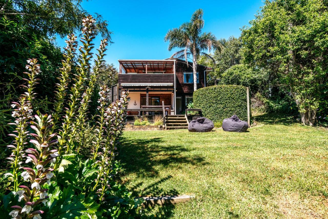 Villa Relax On Ridge Oneroa Exterior foto